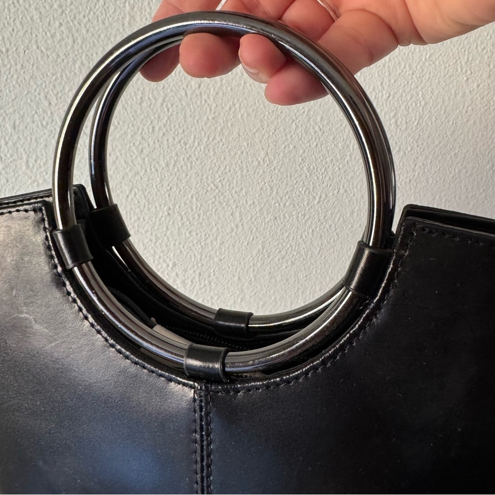 Daniela Moda Vera Pelle Leather Ring Handbag Made in Italy Sleek Chic Minimalist - Picture 4 of 13